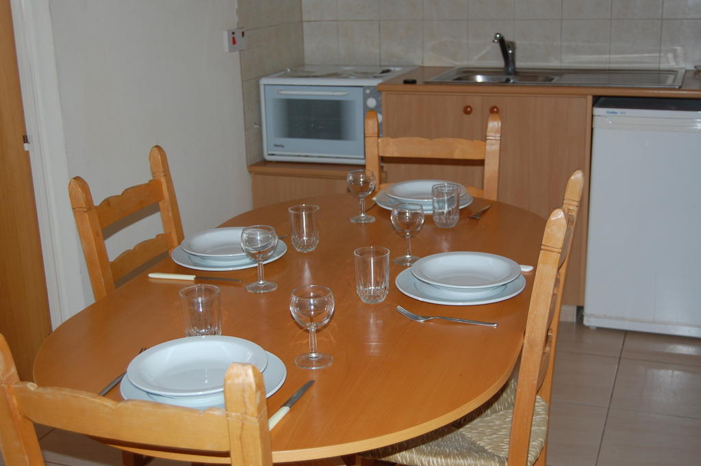 Nicos & Olympia Apartments Полис Стая снимка