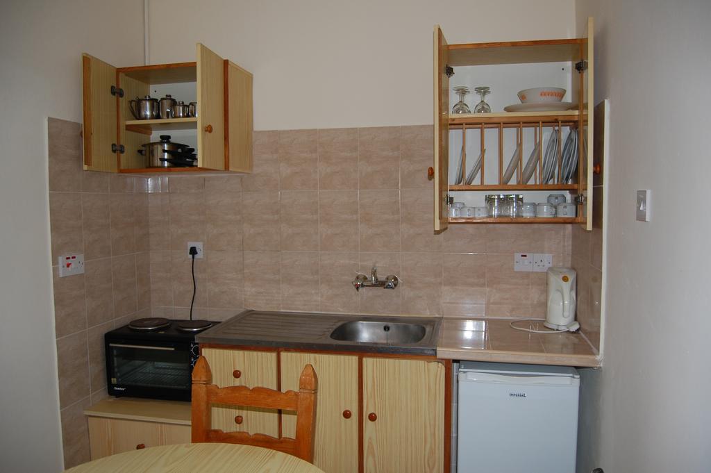 Nicos & Olympia Apartments Полис Екстериор снимка