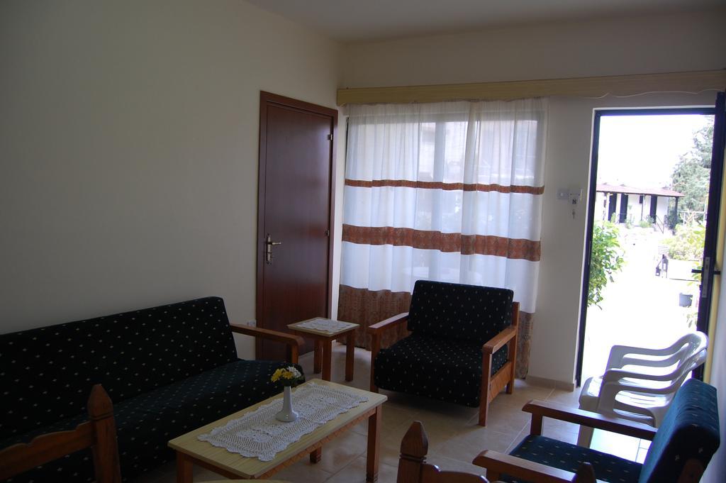Nicos & Olympia Apartments Полис Екстериор снимка